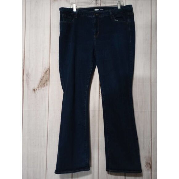 Old Navy Jeans Ladies 18 Kicker Boot‎ - Picture 1 of 7